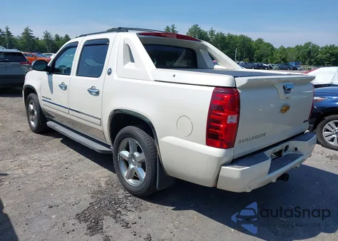 2013 Chevrolet Avalanche Ltz z USA, uszkodzony, nr VIN 3GNTKGE71DG122204